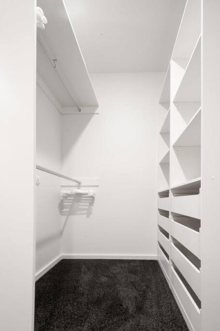 Central Modern 2 Bedroom With Wifi ロンセストン エクステリア 写真