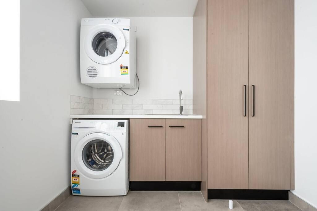 Central Modern 2 Bedroom With Wifi ロンセストン エクステリア 写真