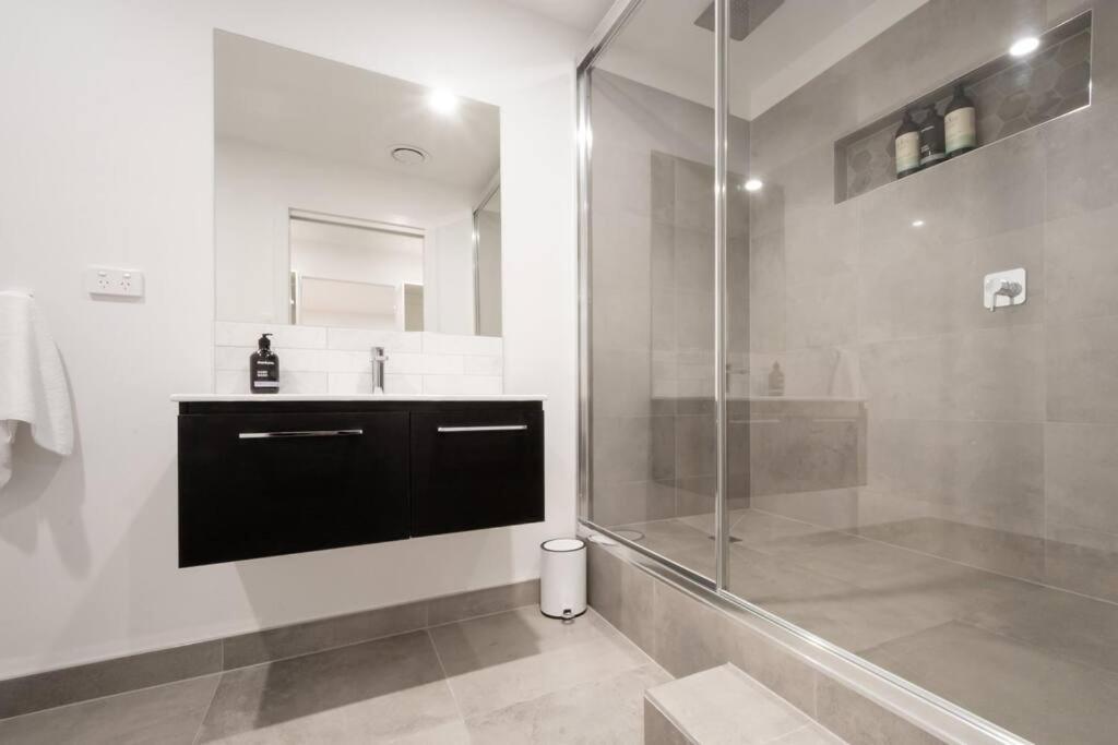 Central Modern 2 Bedroom With Wifi ロンセストン エクステリア 写真